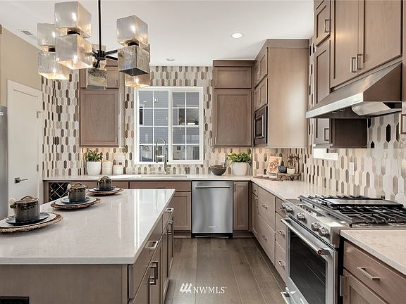 5th image of 14169 271 (Homesite #307) Avenue NE