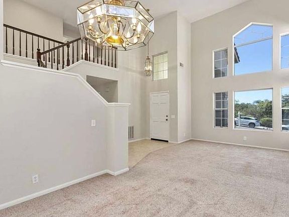 2nd image of 3366 Waterford Dr