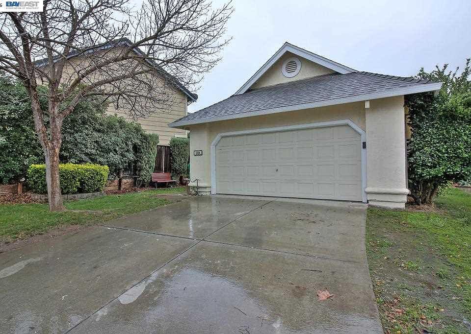 1st image of 2954 Liberty Dr