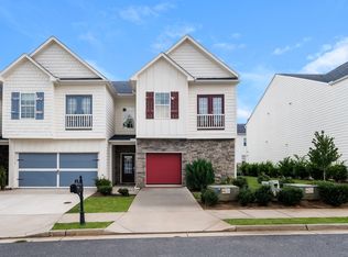 41 Madaline Ln, Dawsonville, GA 30534