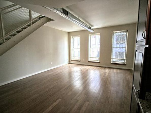 494 Graeme St APT 5