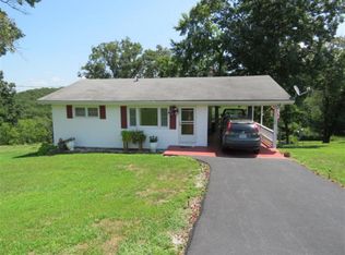 998 Victor Church Rd, Branson, MO 65616