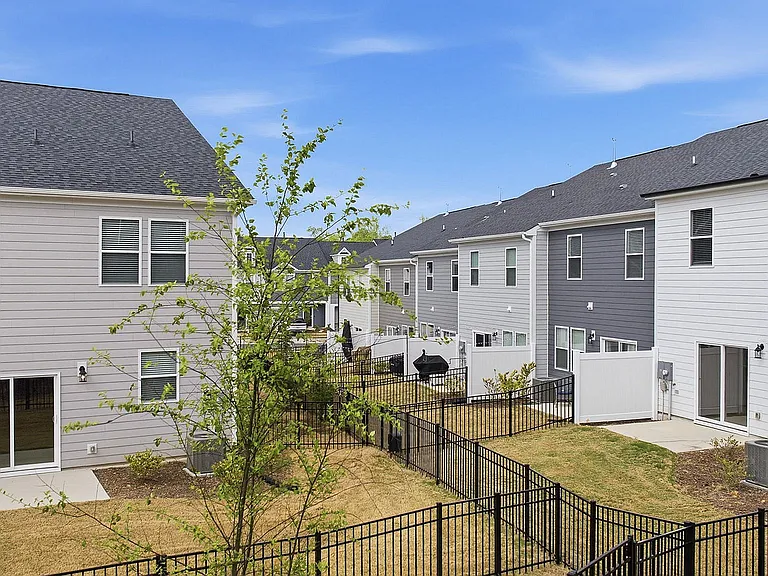 ABODE Alderwood