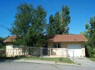 2203 Eagle St, Aurora, CO 80011