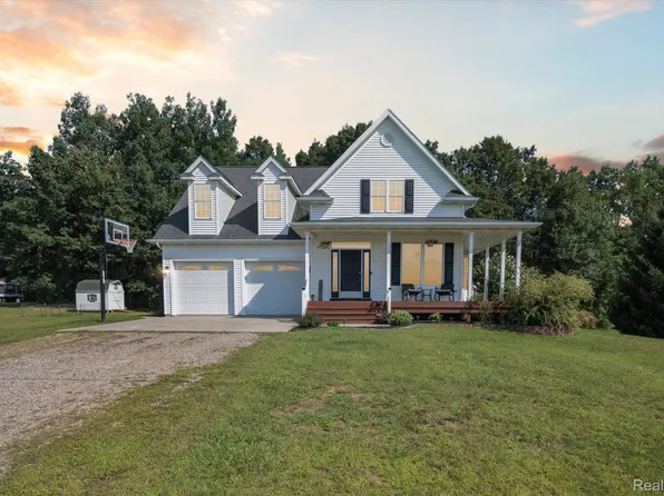 3081 Burnside Rd, North Branch, MI 48461
