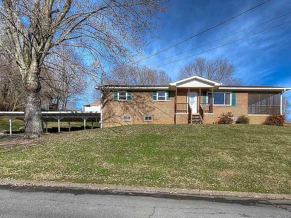 2nd image of 1 Kaywood Ct
