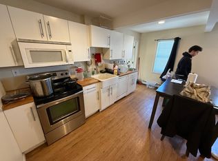 66 Borinquen St #1R, Providence, RI 02905