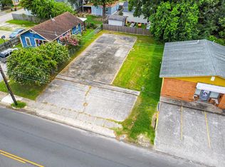 213 E Texas Ave, Baytown, TX 77520