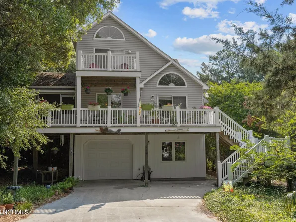 110 Conch Court, Emerald Isle, NC 28594