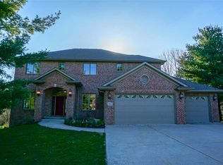 13022 Red Rose Trl, Roscoe, IL 61073