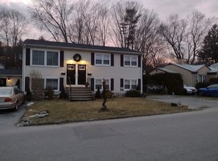 20 Serrel Sweet Rd, Johnston, RI 02919