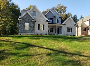 161 Pipers Rdg W, Winston Salem, NC 27127