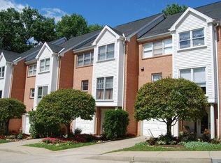 158 Rockwell Ln, Pittsburgh, PA 15218