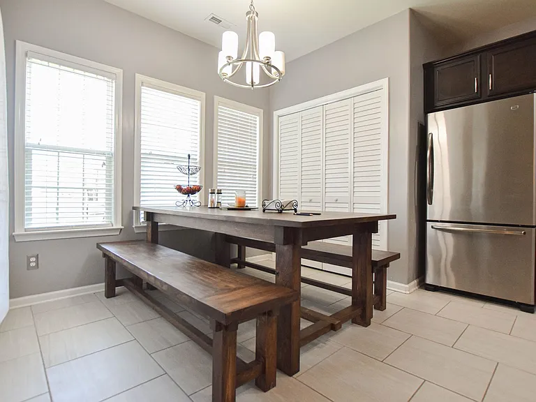 3765 Silver Fox Ln — Photo 6