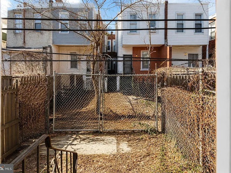 116 N Salford St — Photo 15