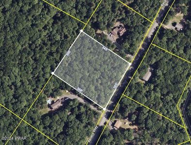 29 Resers Way, Dingmans Ferry, PA, 18328