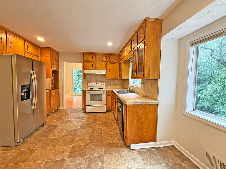3478 Albatross Ct — Photo 11