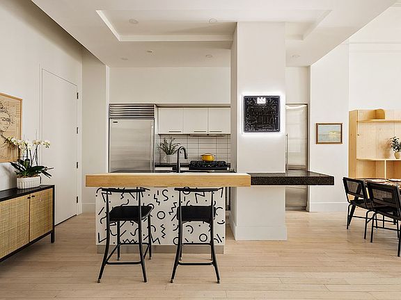 3rd image of 55 Berry St APT 4G