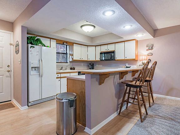 5th image of 348 Port Dr Unit 6
