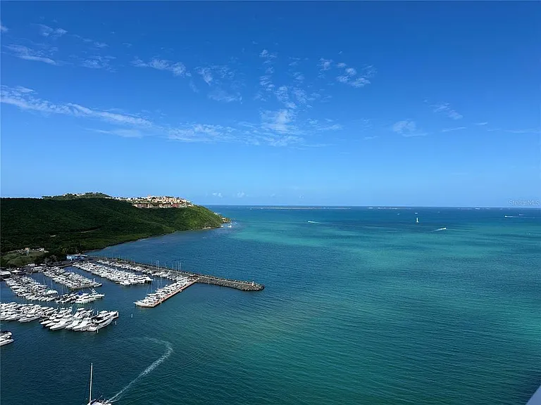 200 Avenida Marina View Marinas Cir #DOS-2706 — Photo 3