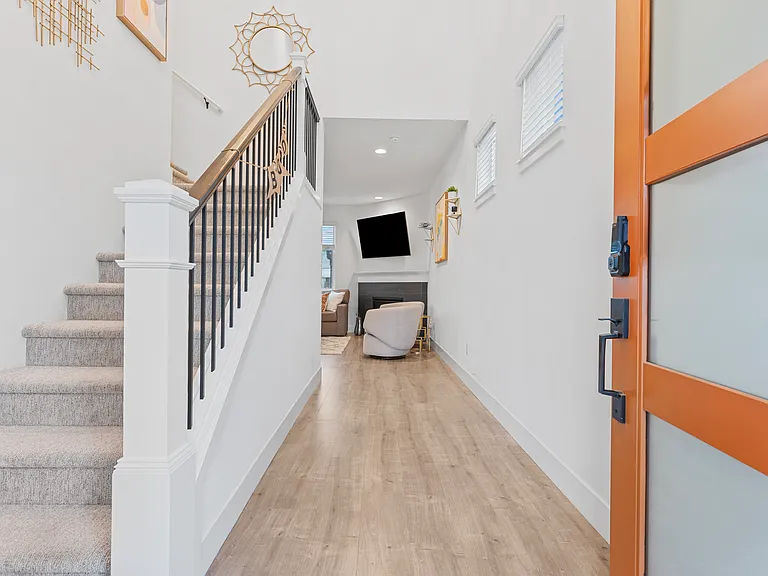 11866 SE Bridal Veil Falls Pl — Photo 2