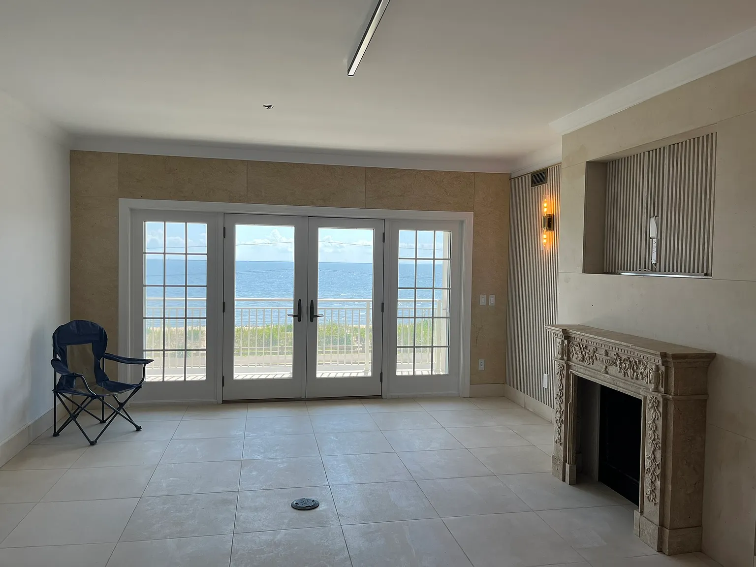 2 bed, 1648 sqft, $3,300 — Photo 2