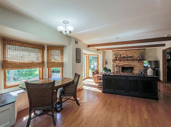 4th image of 200 Stone Creek Ct