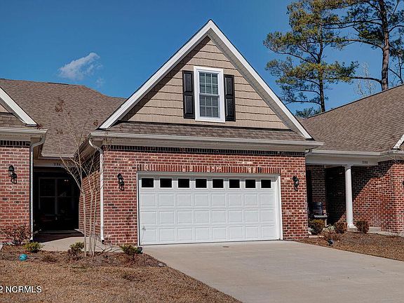 3rd image of 1186 Greensview Cir
