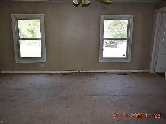 2nd image of 939 Galloway St