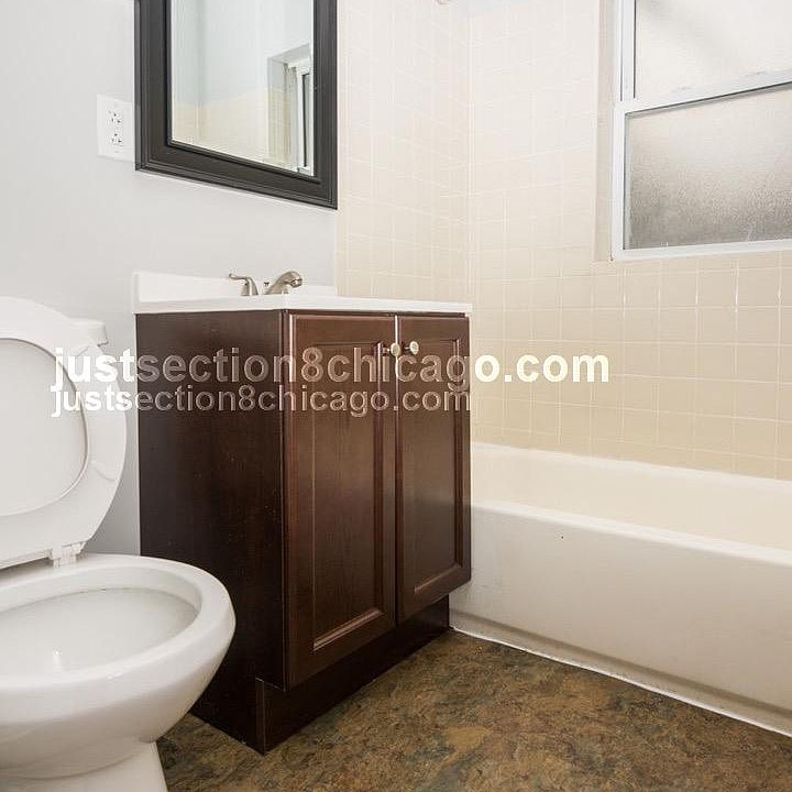 2nd image of 7240 S Constance Ave APT 2A