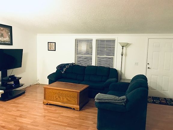 3rd image of 51710 Downey St