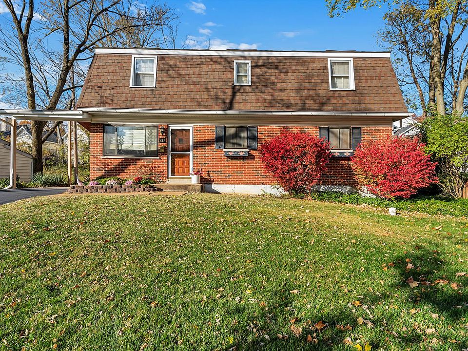 1st image of 647 W Adams Ave