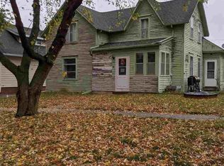 18 Elm St, Schleswig, IA 51461