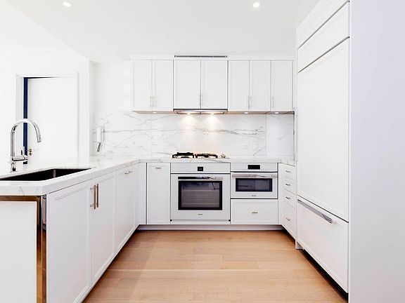 2nd image of 212 Warren St APT 9N