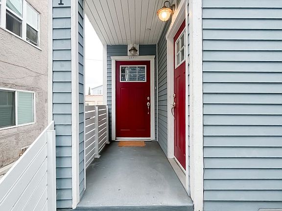 2nd image of 223 N Saint Louis St #78FC81250