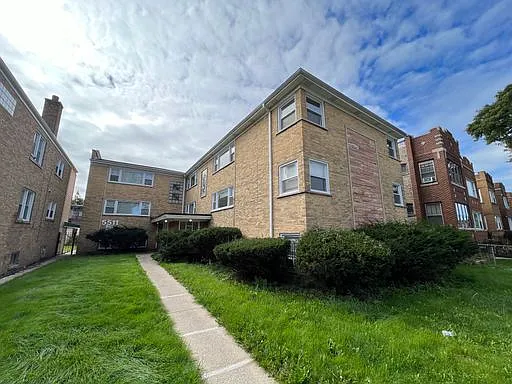 5511 W Kamerling Ave #2N