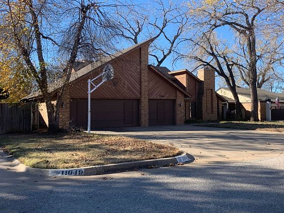 5th image of 11041 W Country Dr