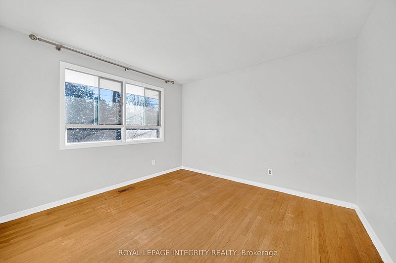 Ottawa House for rent - 4 Bedrooms — photo 27
