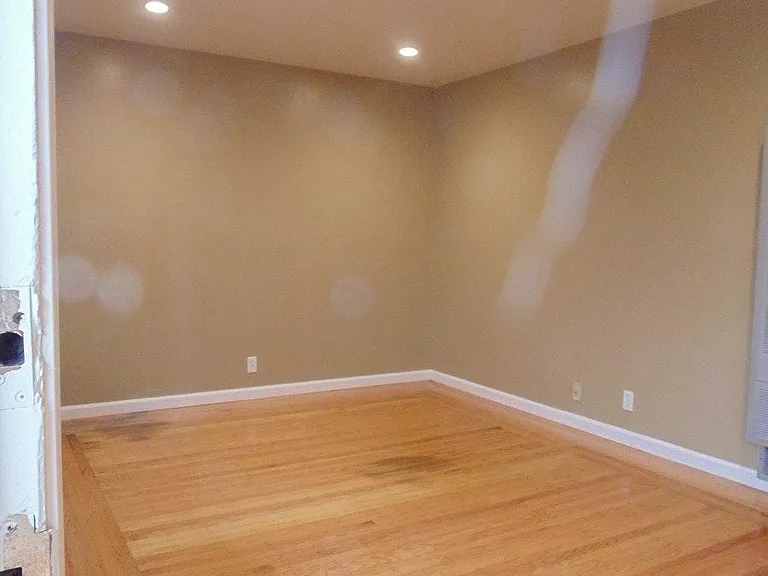 2310 Roosevelt Ave #1 — Photo 7
