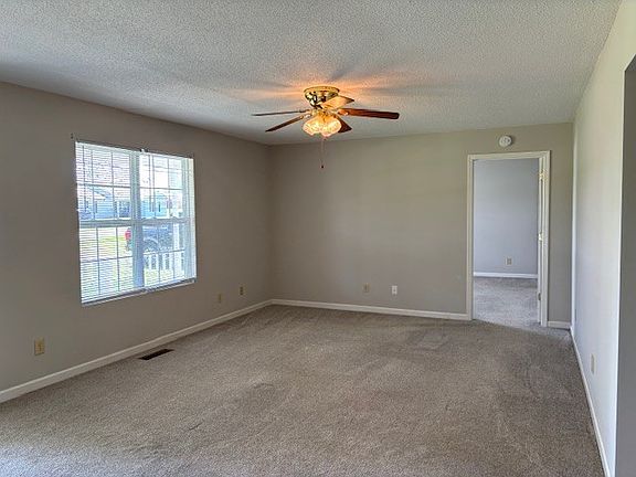 2nd image of 137 Hunt Hollow Dr