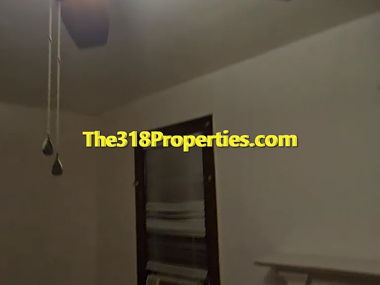 154 E Herndon St #B — Photo 3