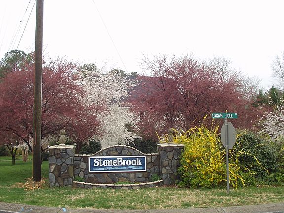 Corner lot