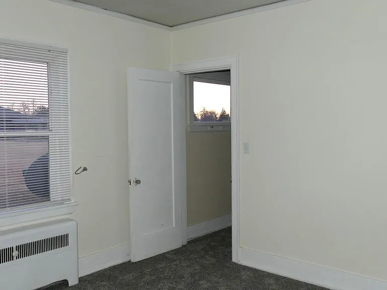 512 13th St N #1 — Photo 7