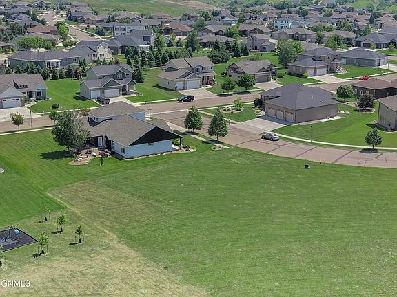 4th image of 3416 Promontory Dr