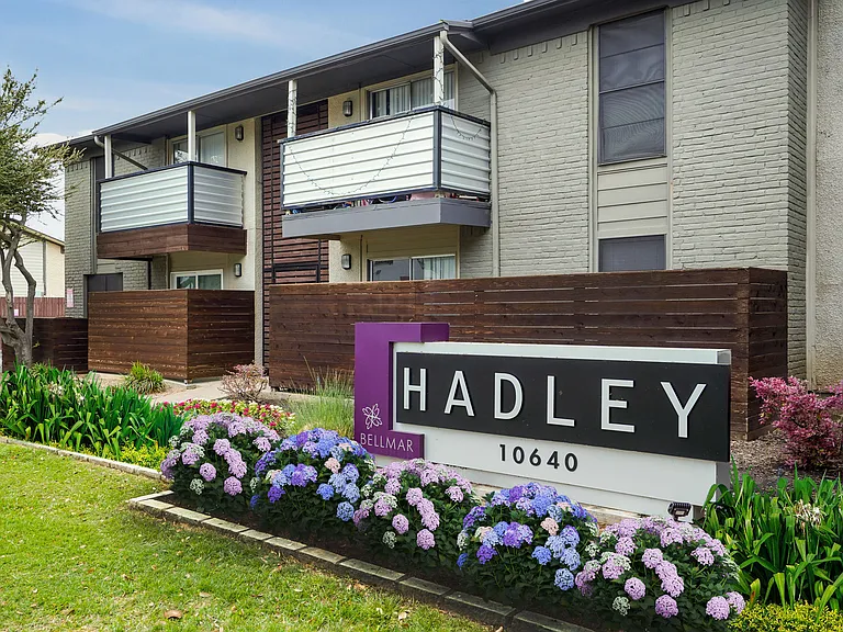 Hadley at Bellmar — Photo 8