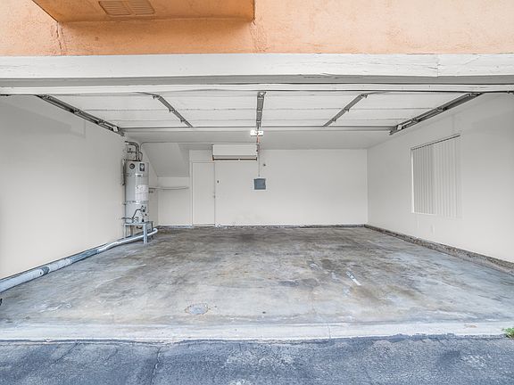 3rd image of 1148 Turquoise St