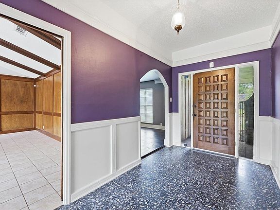 5th image of 1320 Fenwick Cir