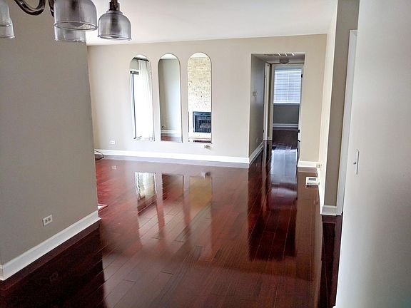 3rd image of 307 Wildberry Ct Unit D1
