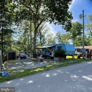 78-74 Boo Blvd, Falling Waters, WV, 25419