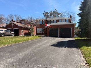 945 Dominion Ave, Midland, ON L4R4W2